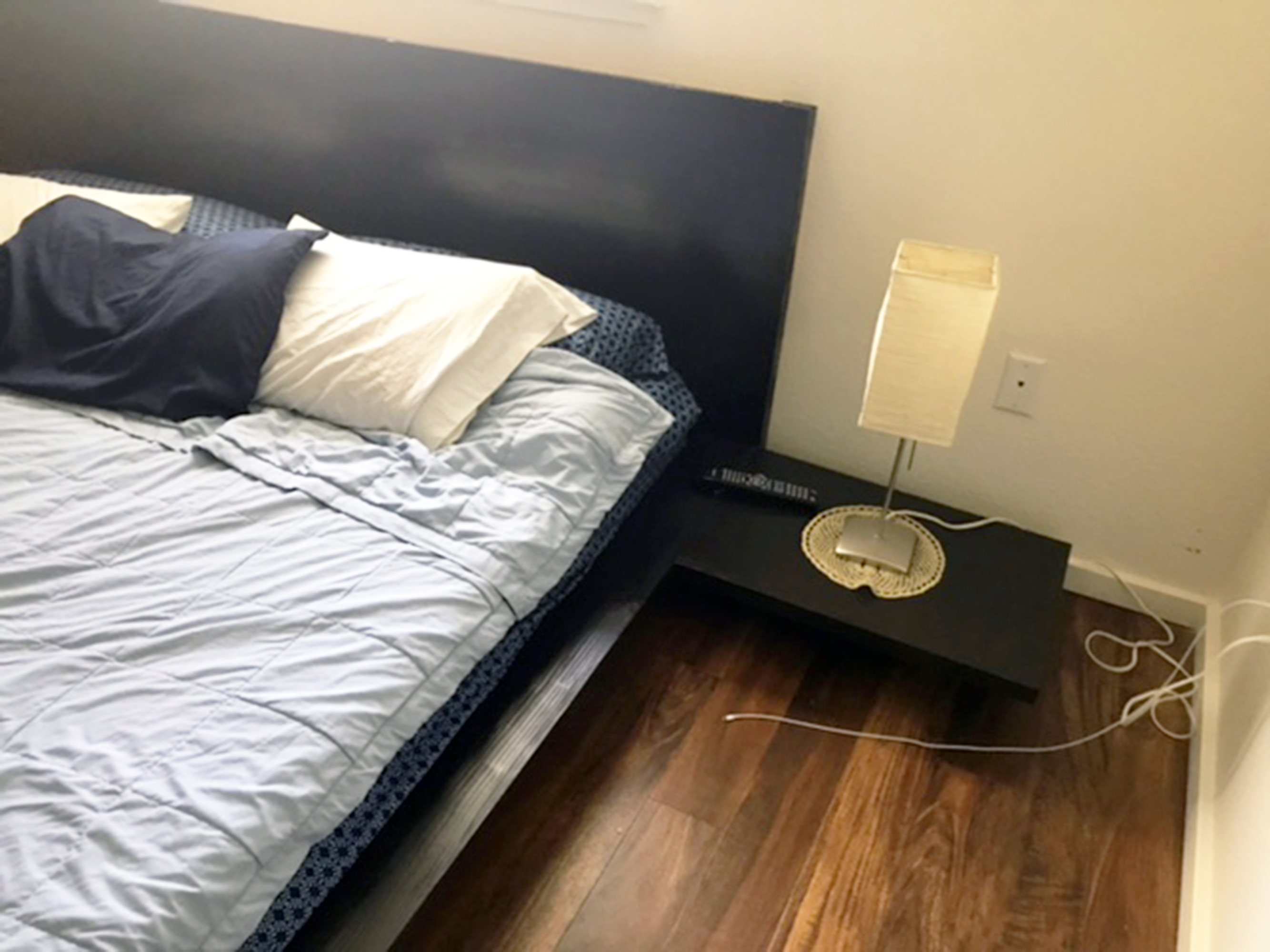 Floating Bed with Floating Nightstands Elon’s