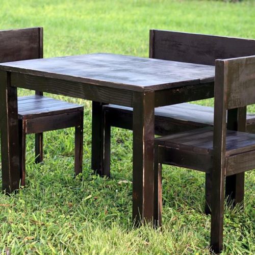 rustic kids table and chairs